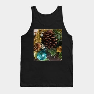 Pine Cones in a Christmas Holiday Wreath Tank Top